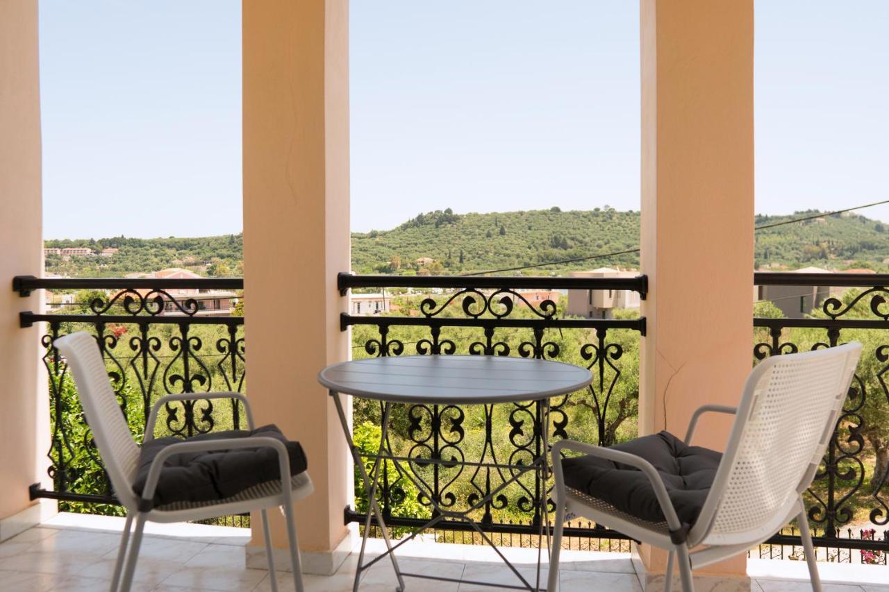 טסיליבי Raptis Guest House מראה חיצוני תמונה